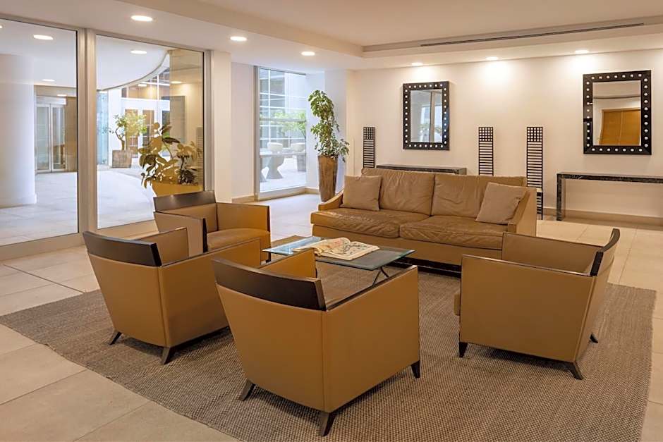 Precise House Mantegna Roma 