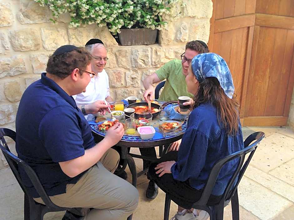 Artist Quarter Guesthouse B&B