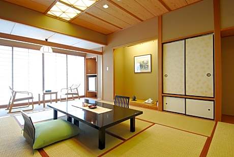 Deluxe Japanese-Style Room - Non-Smoking