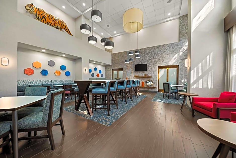 Hampton Inn & Suites Opelika-I-85 Auburn Area