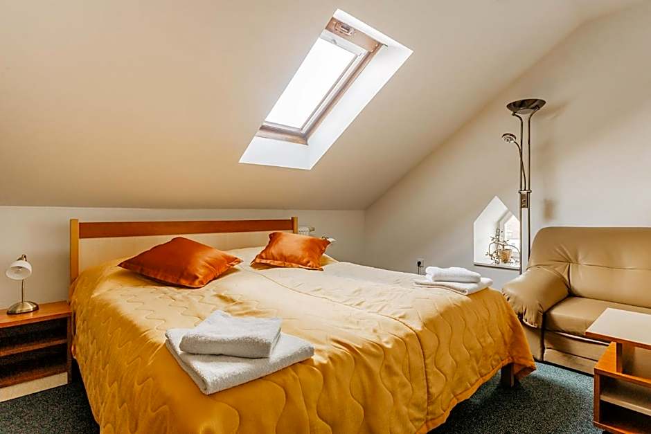 Hotel U Valdické brány