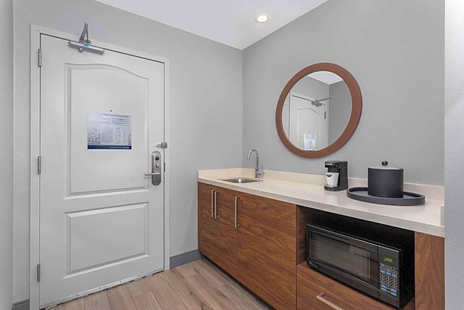 Hampton Inn By Hilton & Suites Lincoln - Northeast I-80