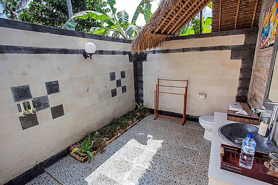 Sanghyang Bay Villas