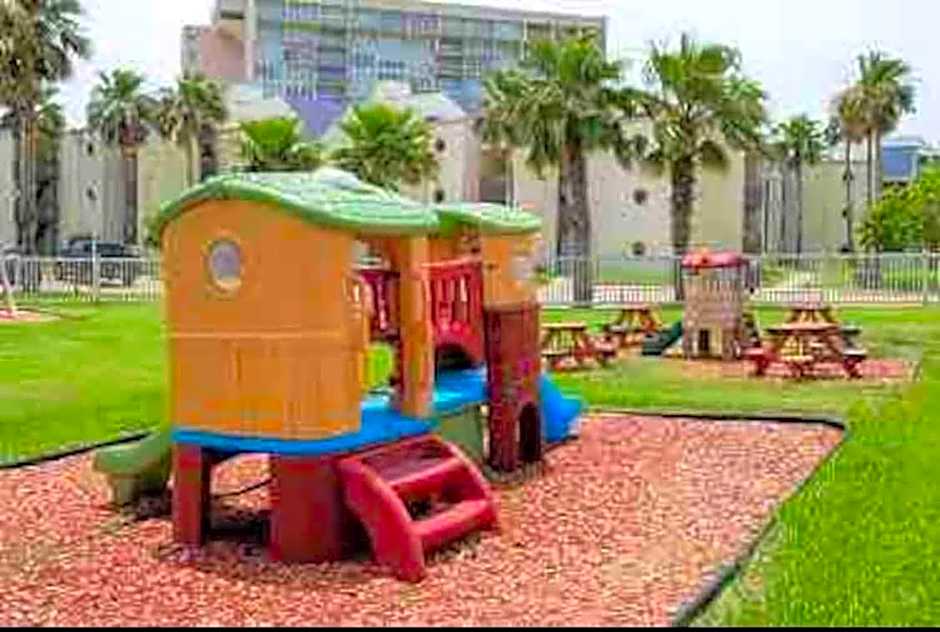 Bahia Mar Solare Tower 6th floor Oceanview Condo 3bd 3ba w Pools