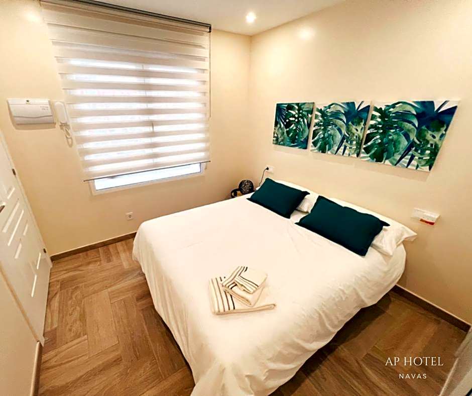 AP HOTEL NAVAS