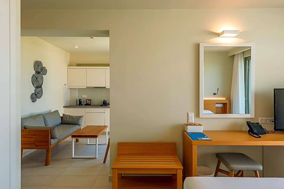 Kyma Suites - adult only accommodation