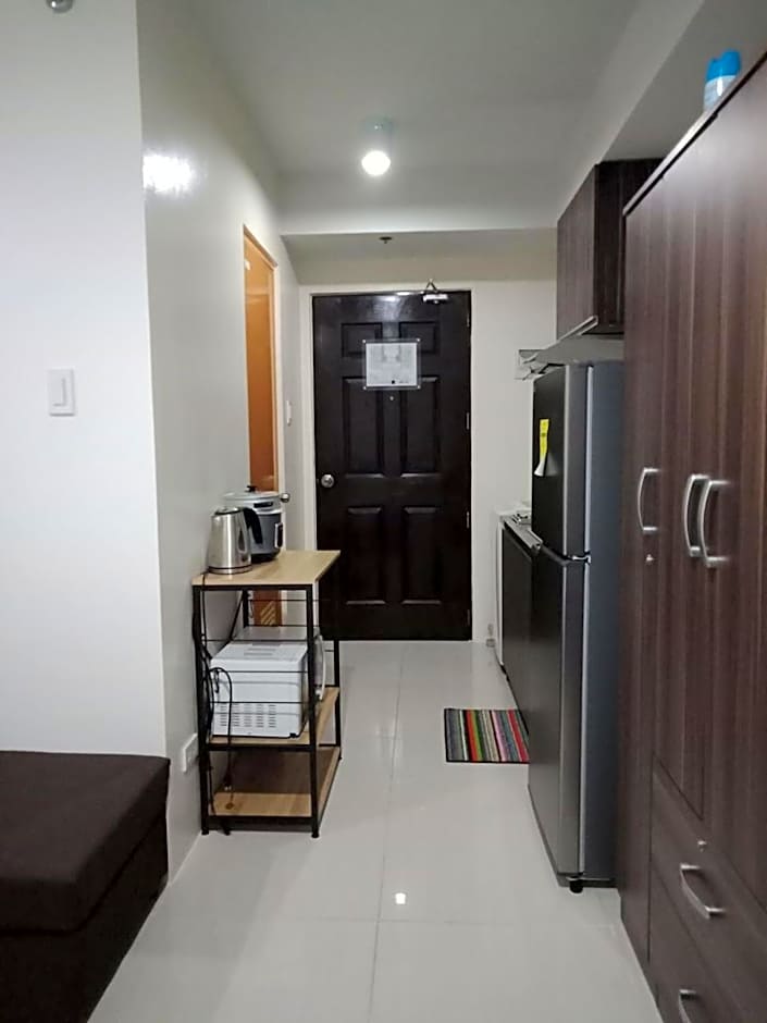 Cozy35 The Persimmon Studio, Near Airport, SM, Ayala, Cebu Business Park, Cebu IT Park