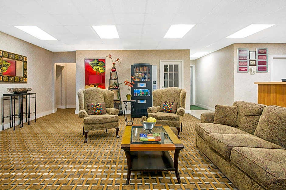 Days Inn by Wyndham Chester