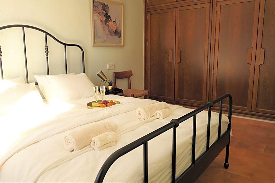 Boutique Beach House, Colina del Emperador