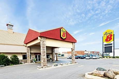 Super 8 by Wyndham Cambridge/Kitchener/Waterloo Area