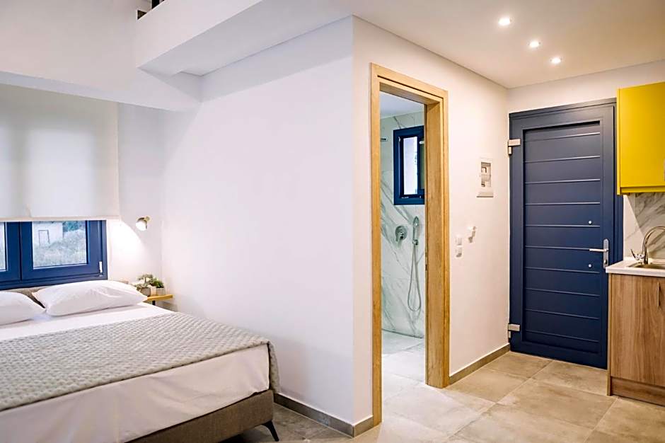 BLUE STONE Luxury Suites