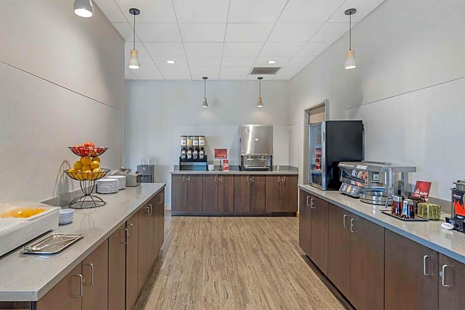 Best Western Plus Peppertree Nampa Civic Center Inn