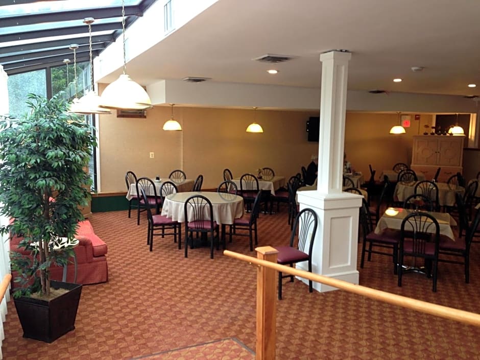 Ambassador Inn and Suites