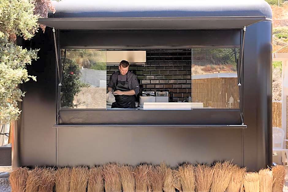 Golden Milos Beach Ηouse by Domotel