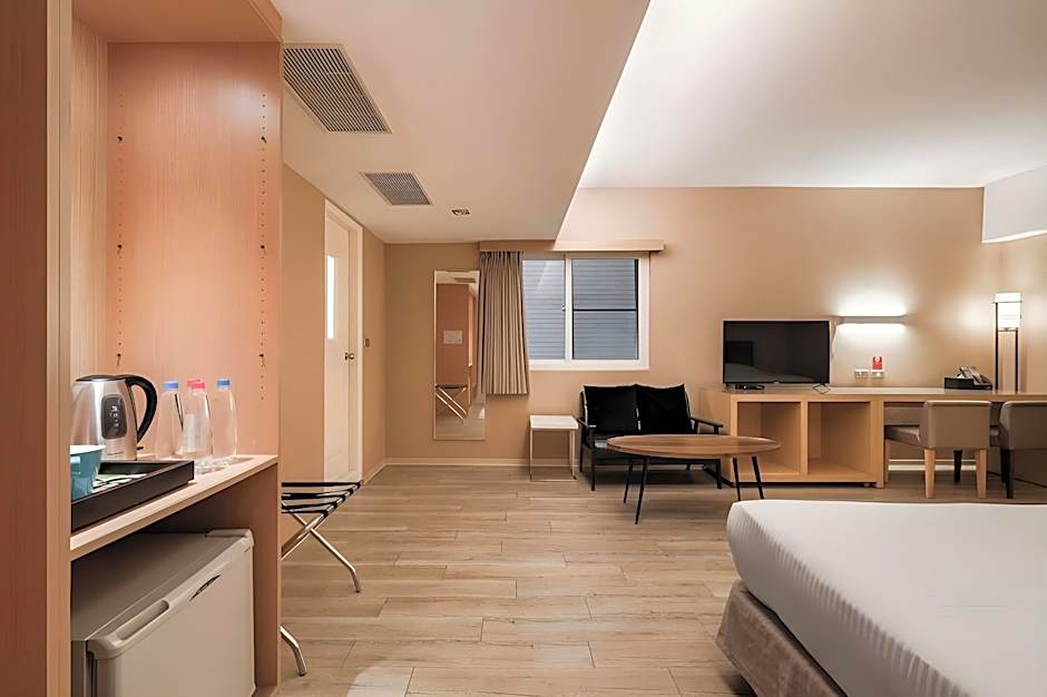 The Riverside Hotel Esthetics