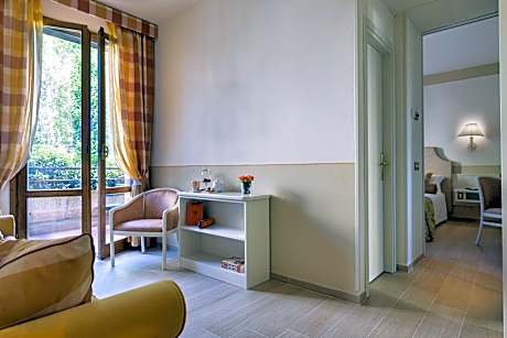Junior Suite with Balcony