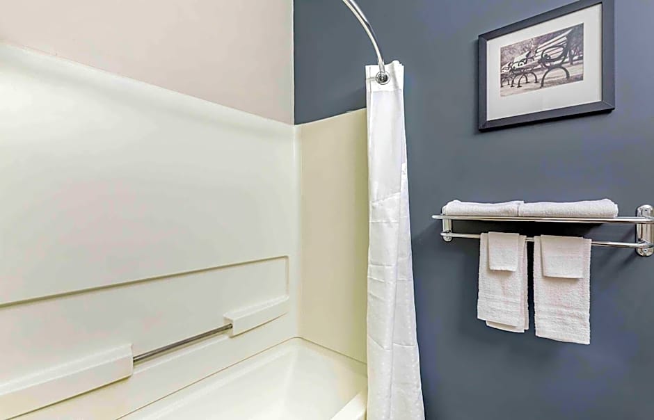 Extended Stay America Suites - Buffalo - Airport