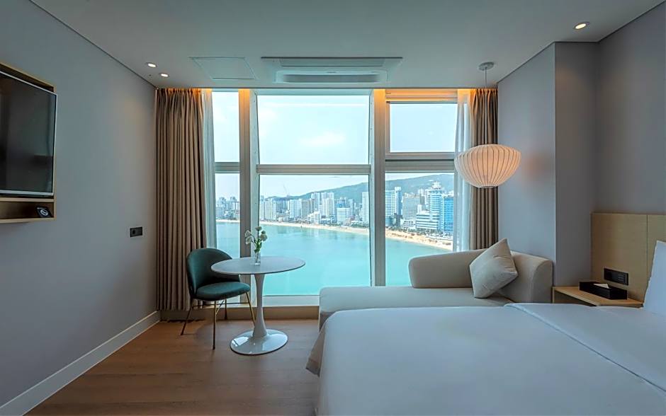 Hotel Marine View