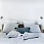 Maison 1634 - Parking, petit-dejeuner compris, proche centre, climatisation, piscine