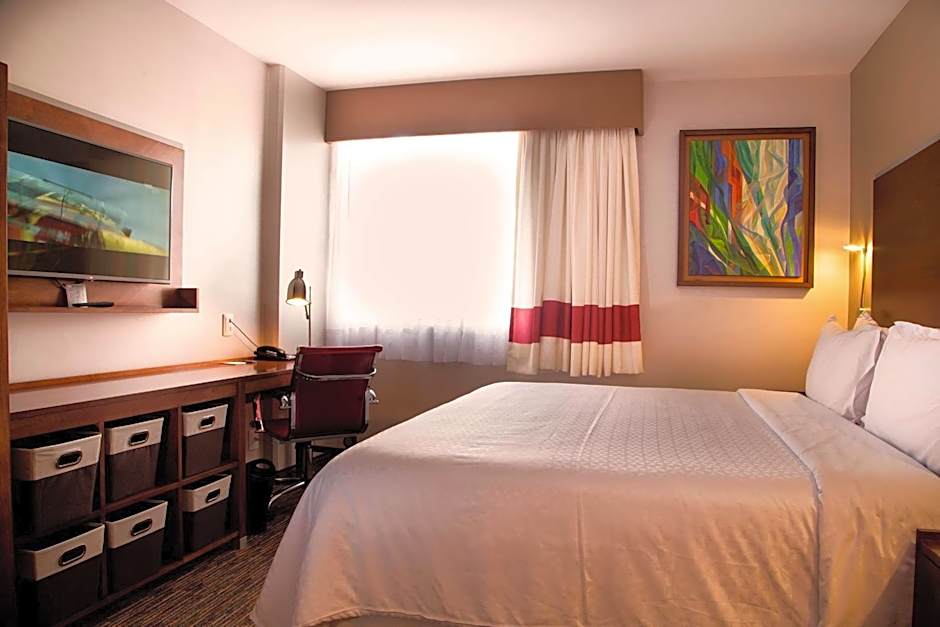 Four Points By Sheraton Queretaro Norte