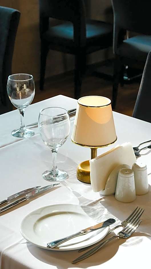 ARMİS HOTEL