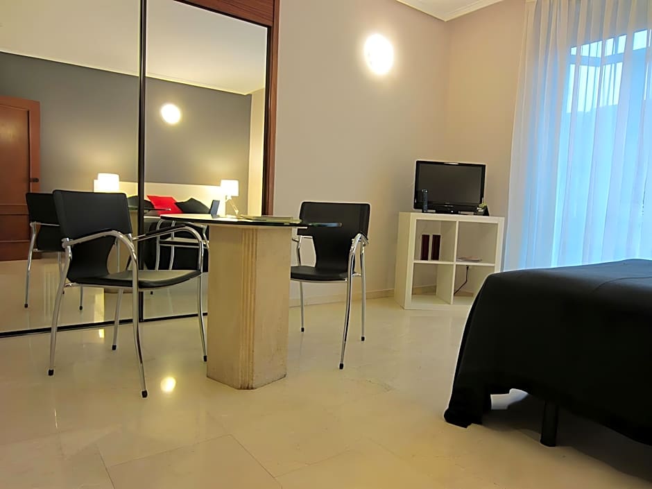 Photo 1 of 6 of Triple Room