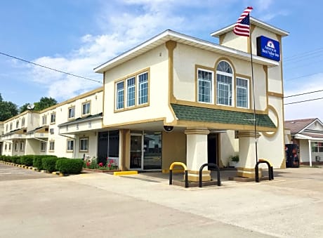 Americas Best Value Inn Macomb