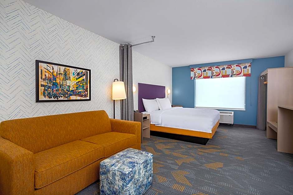 Home2 Suites by Hilton Indianapolis North at Intech Park   