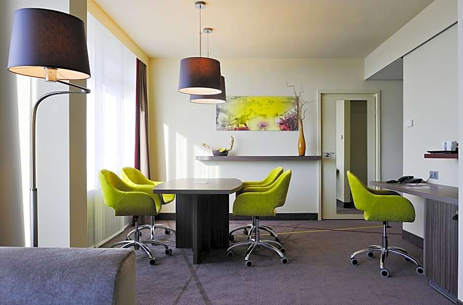 Mercure Hotel Groningen Martiniplaza