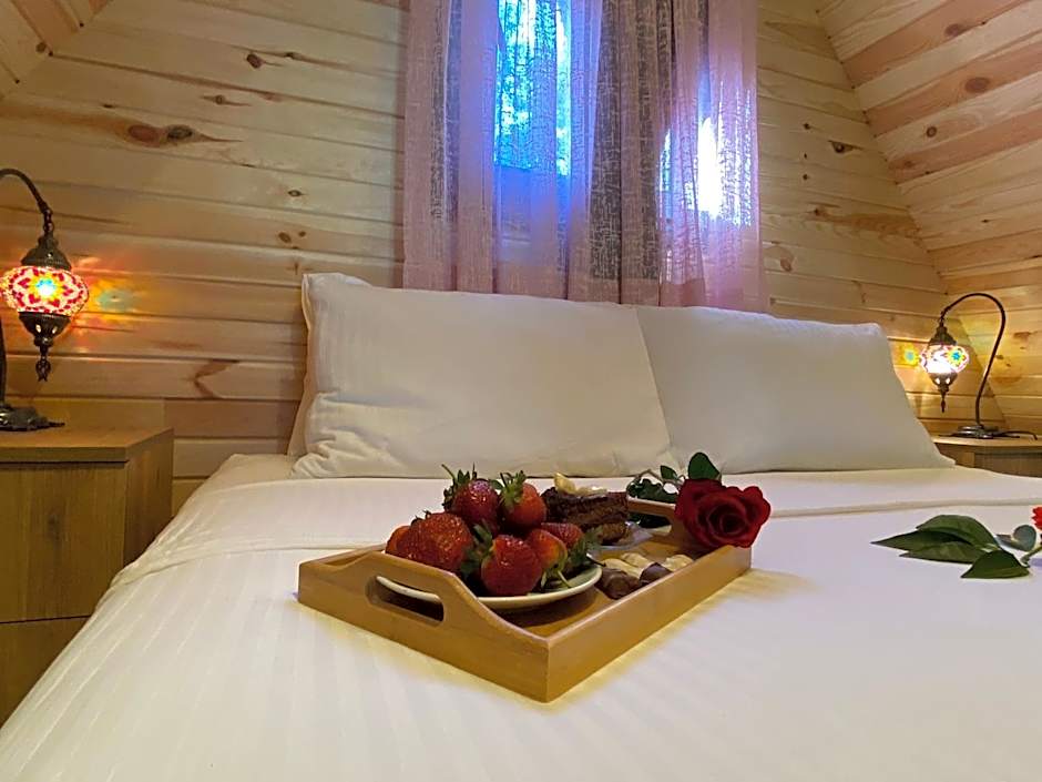 Garden Bungalows and Suites