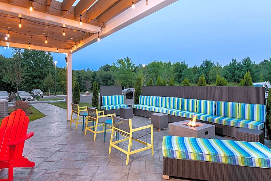 Home2 Suites by Hilton Raynham Taunton