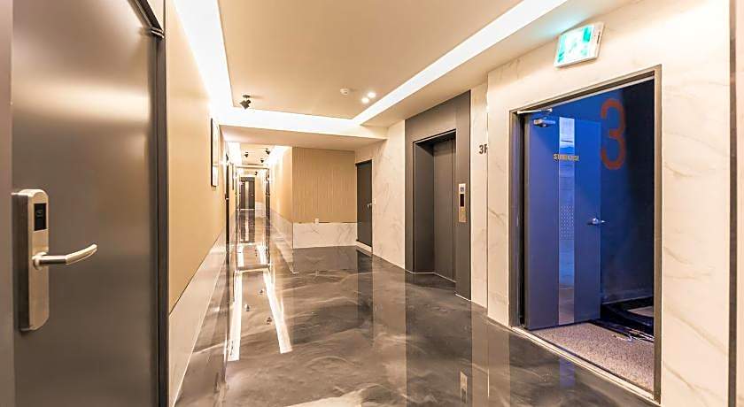 Browndot Hotel Sasang Renecite