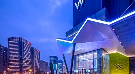 W Chengdu