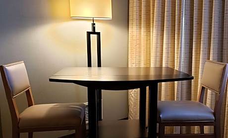 Coast Two Queens with Pool Side