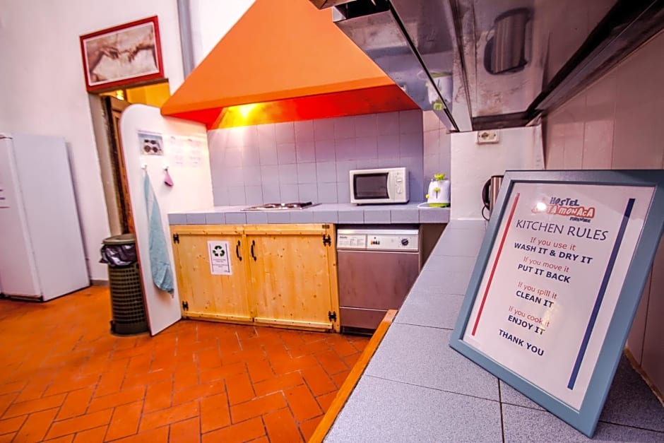 Hostel Santa Monaca