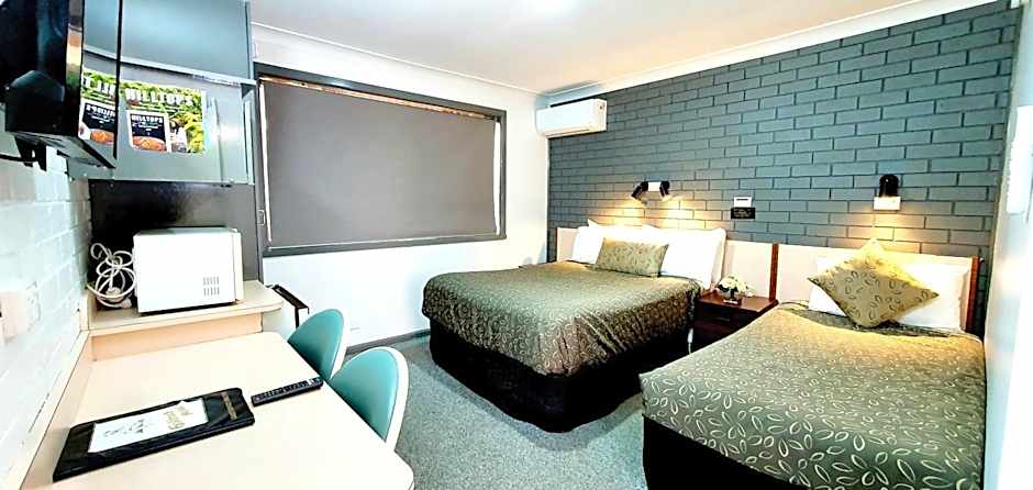 Goldrush Motel Young CBD