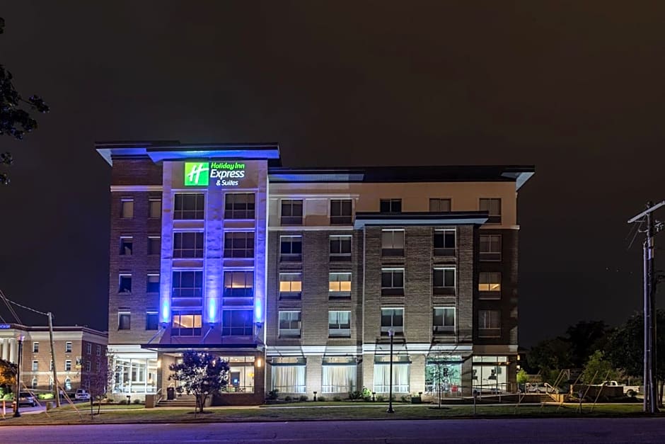 Holiday Inn Express and Suites Columbia Downtown- The Vista By IHG