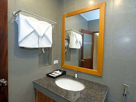 LUX Hotel