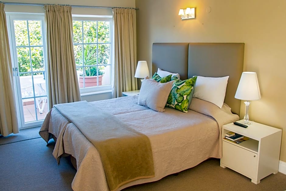 Milkwood Manor on Sea