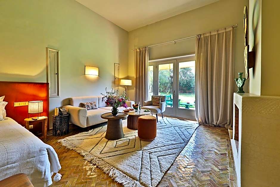 Domaine Des Remparts Hotel & Spa