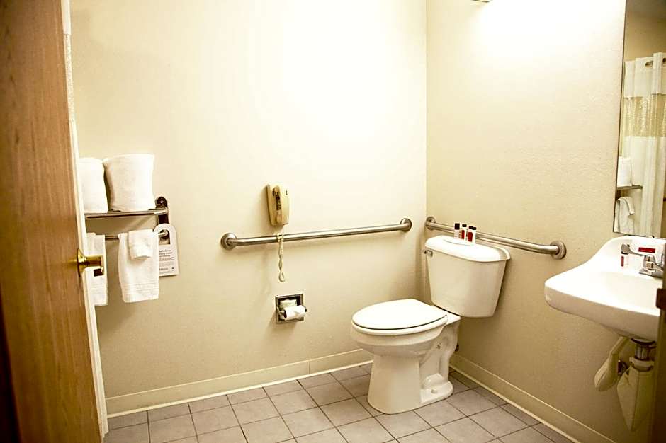 Ramada Limited Bloomington