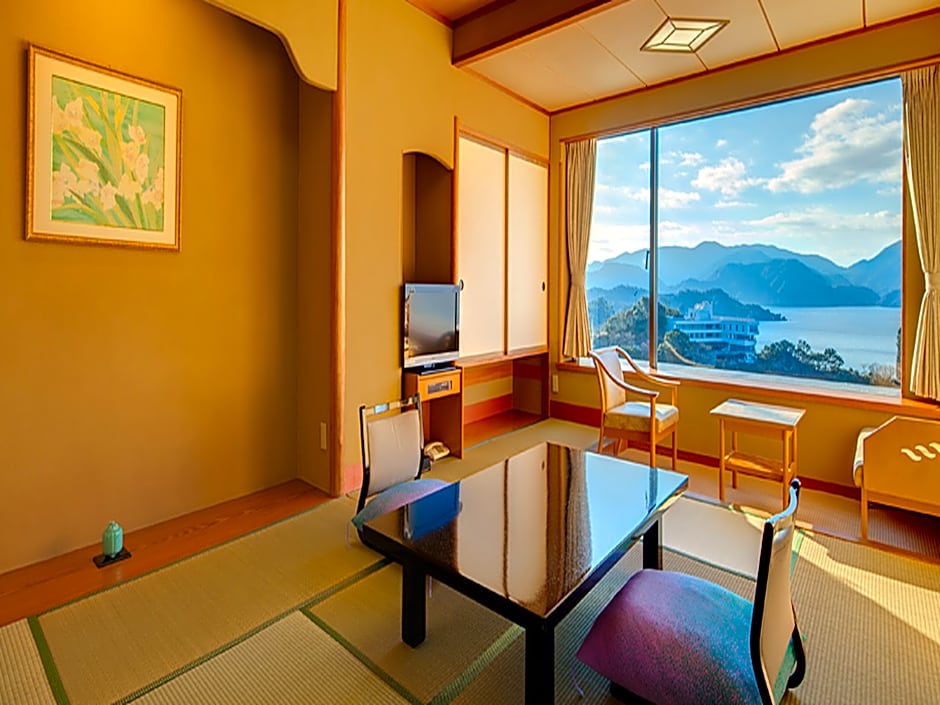 Photo 1 of 10 of Japanese Style