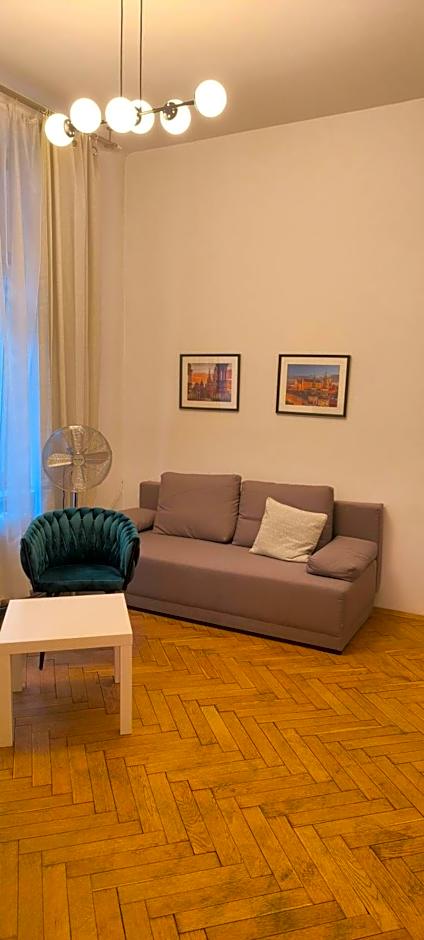 Roller Aparthotel