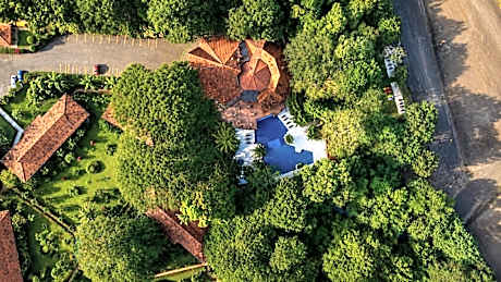 Papagayo Golden Palms Beachfront Hotel