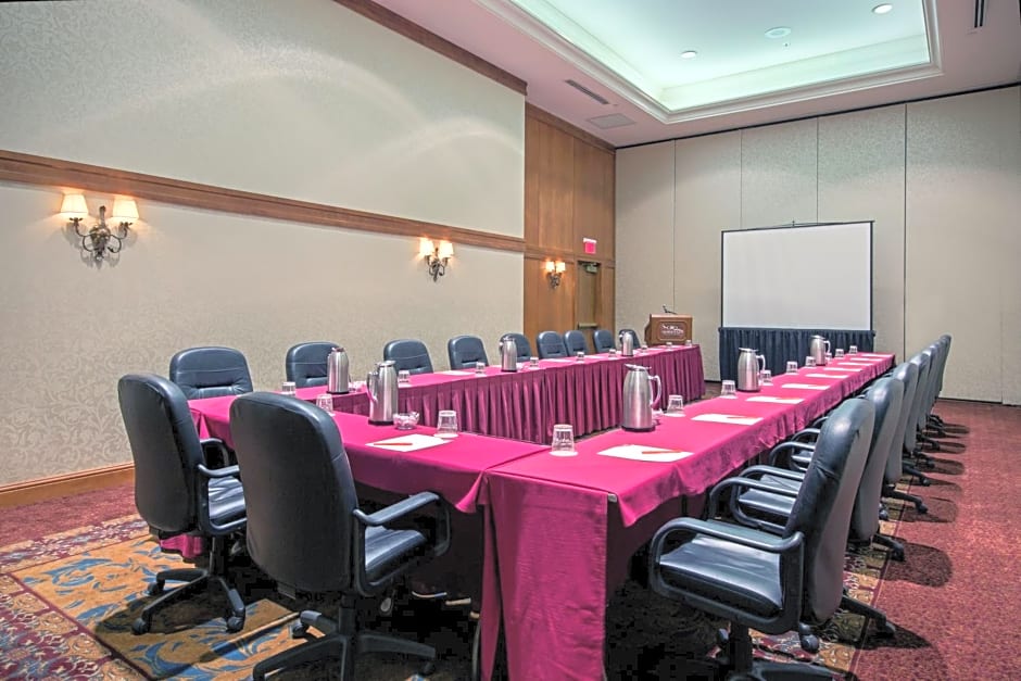 Crowne Plaza Hotel Philadelphia - King of Prussia By IHG