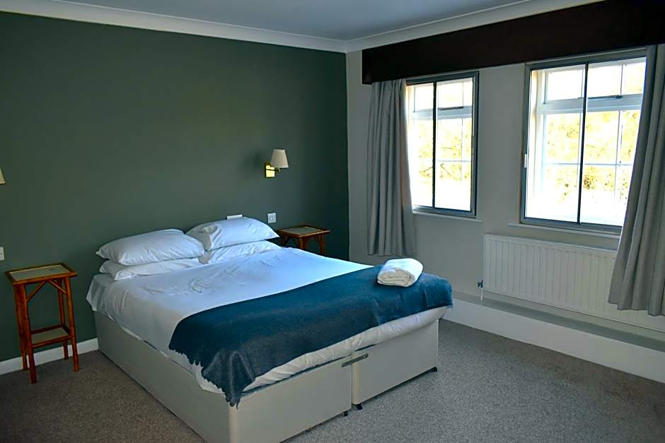 Donington Manor Hotel