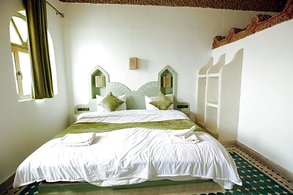 Traditional Riad Merzouga Dunes