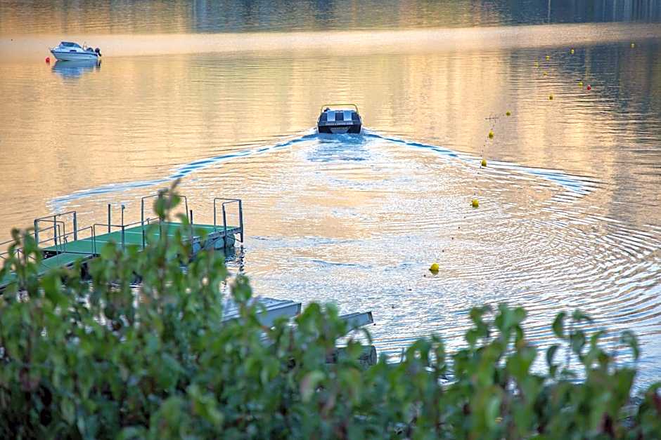 Marina Apartments - Element Escapes