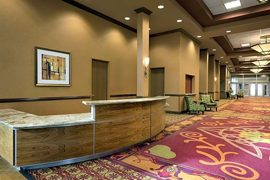 Embassy Suites By Hilton Omaha-La Vista Hotel & Conference Center