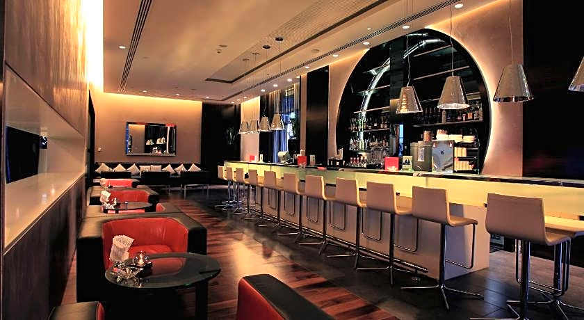 Yas Plaza Circuit by IHG